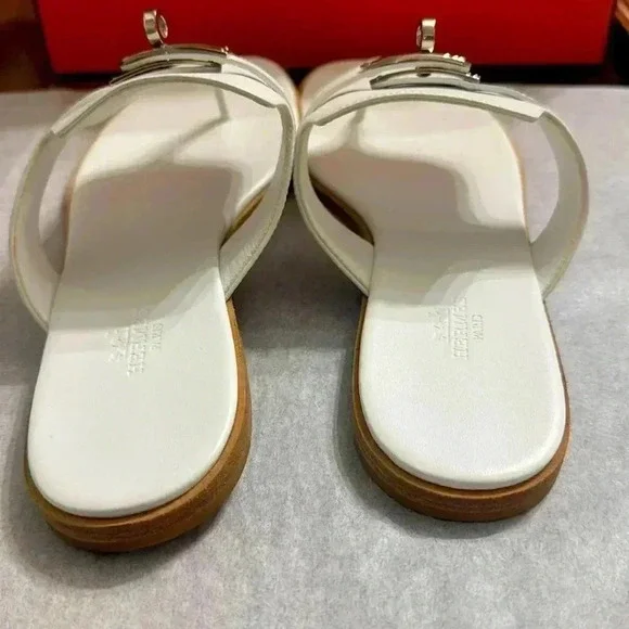 Hermes
Calfskin Womens Elixir
Sandals Sz 38 White

New/Full set 
Receipt in pics - Picture 4 of 6